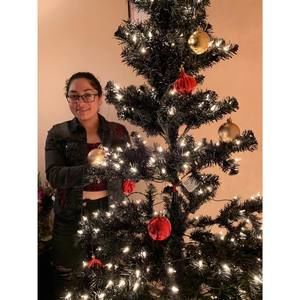 Meet your Posher, Ely